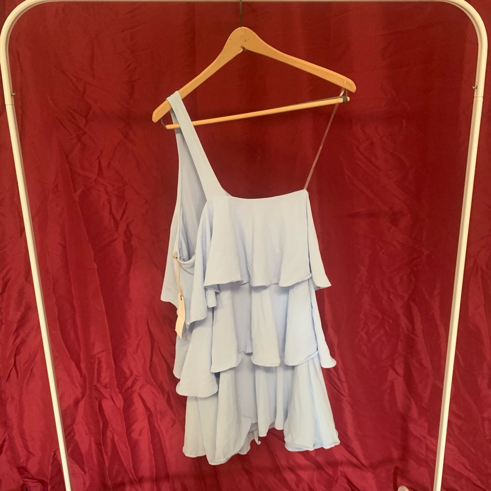 One shoulder tiered dress